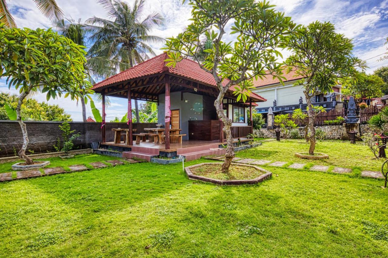 Megaland Bungalow Batununggul ภายนอก รูปภาพ